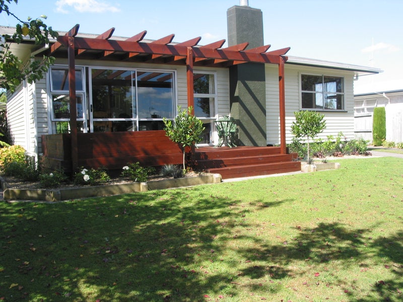 30 Ashurst Avenue, Pukete, Hamilton - Carousel 10