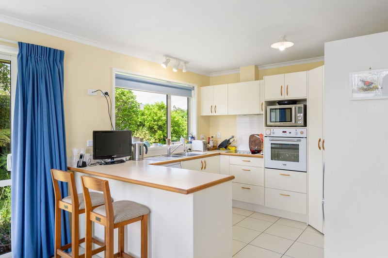 10 Jarvis Court, Huntington, Hamilton - Carousel 2