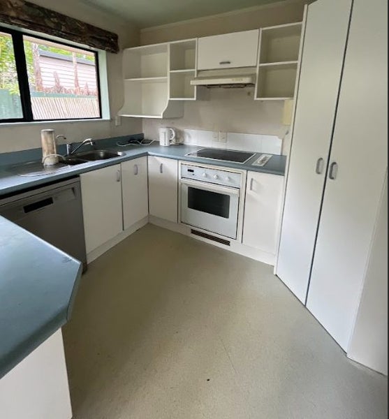 26B Manson Street, Terrace End, Palmerston North - Carousel 2