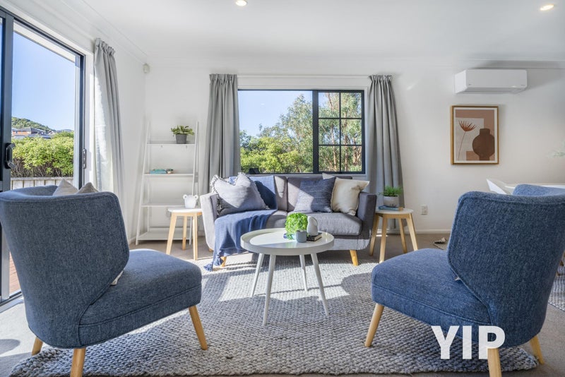 17 Claverton Grove, Churton Park, Wellington - Carousel 2