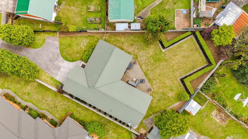 3 Beech Place, Hawera - Carousel 32
