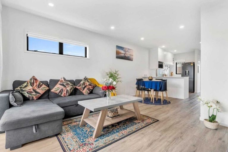 40/137 Hall Avenue, Favona, Auckland - Carousel 2
