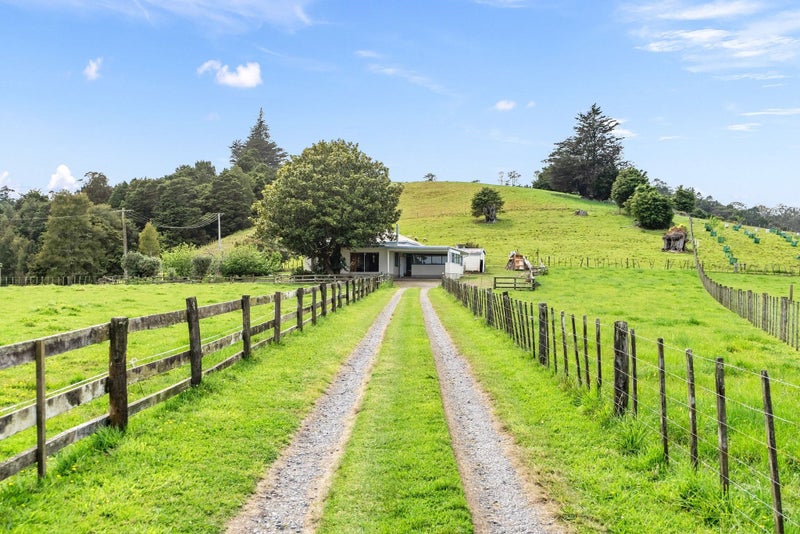 8 Pearson Road, Whangarei - Carousel 2