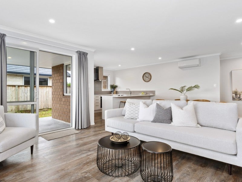 6 Bridle Way, Brookfield, Tauranga - Carousel 2