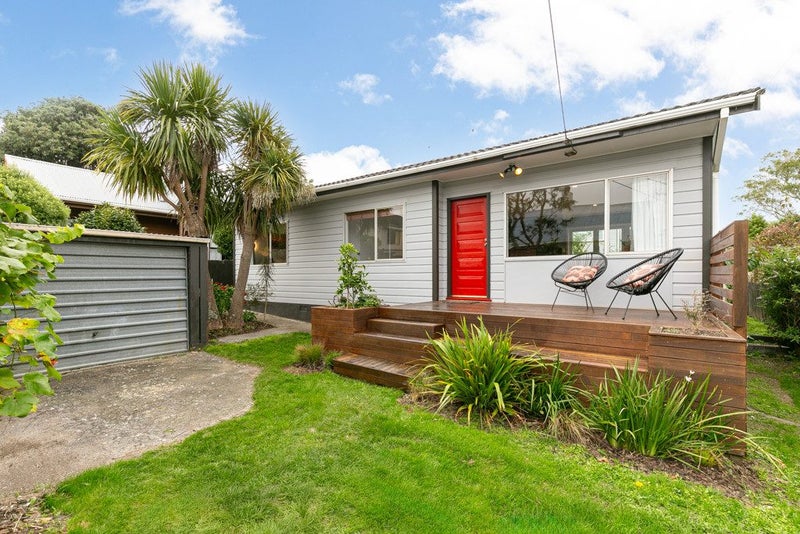 22A Beauchamp Street, Karori, Karori - Carousel 2