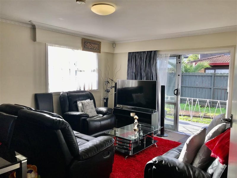4/52 Birdwood Avenue, Papatoetoe, Auckland - Carousel 2