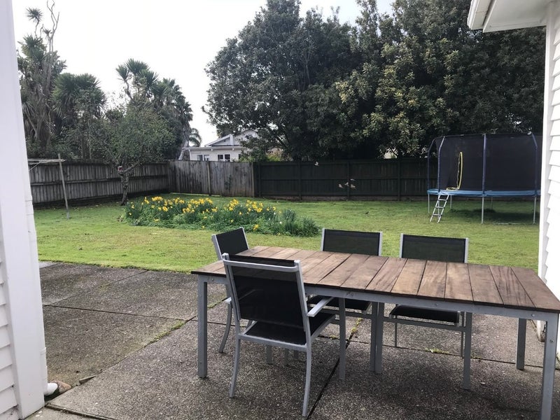 58 Maungakiekie Avenue, Greenlane, Auckland - Carousel 2