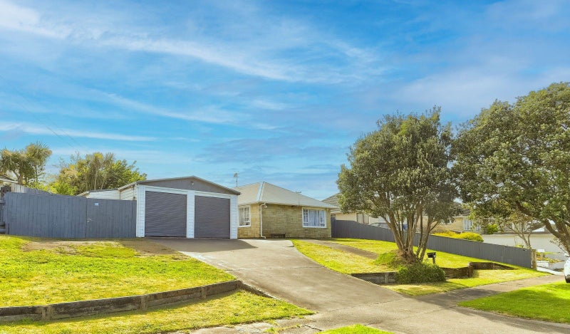 84 Polson Street, Castlecliff, Whanganui - Carousel 1