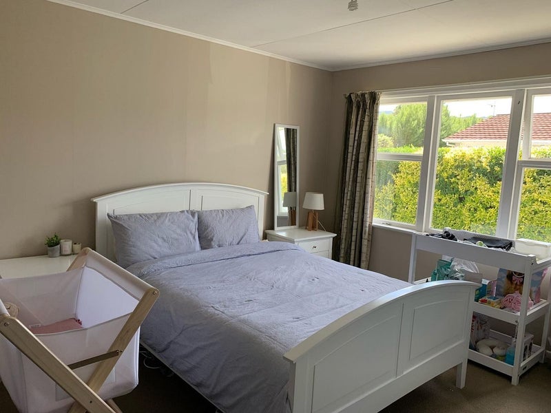 20A Parera Grove, Heretaunga, Upper Hutt - Carousel 2