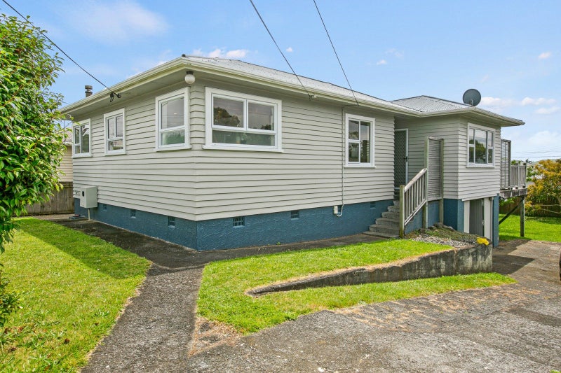 7 Clyde Street, Ferndale, New Plymouth - Carousel 2