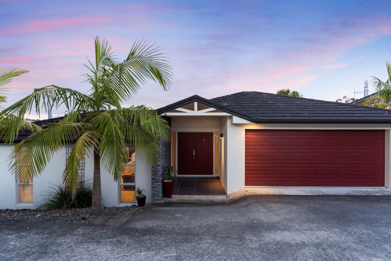 2/42 Deep Creek Road, Torbay, Auckland - Carousel 35