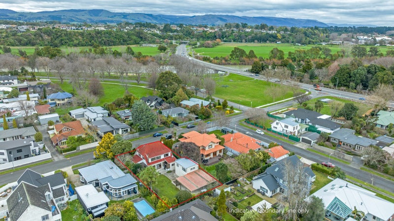 15 Hardie Street, Hokowhitu, Palmerston North - Carousel 1