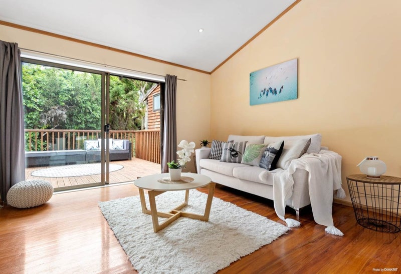 1/17 Sandown Road, Rothesay Bay, Auckland - Carousel 2