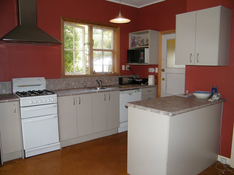 124A Forest Lake Road, Forest Lake, Hamilton - Carousel 2