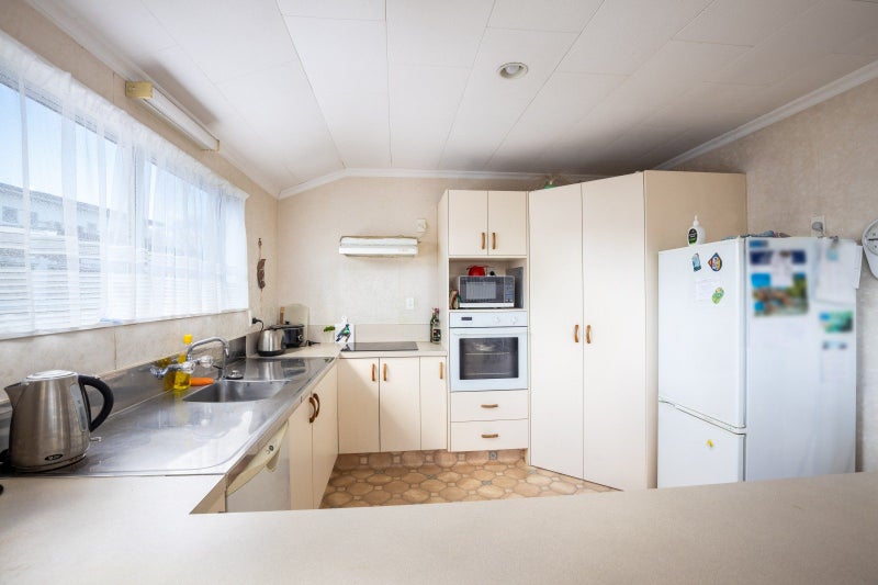 103 Tukapa Street, Westown, New Plymouth - Carousel 2