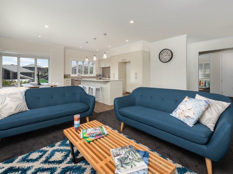 320 Lakes Boulevard, Pyes Pa, Tauranga - Carousel 2