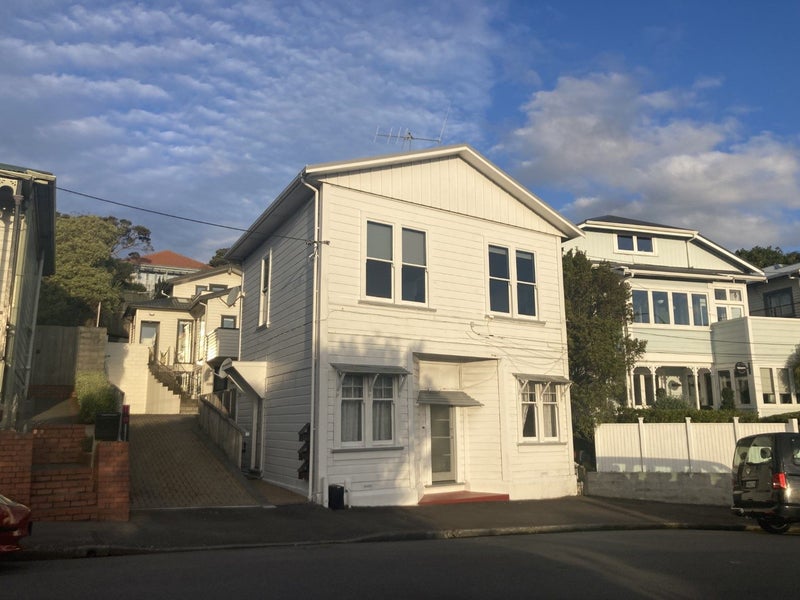 98 Northland Road, Northland, Wellington - Carousel 1