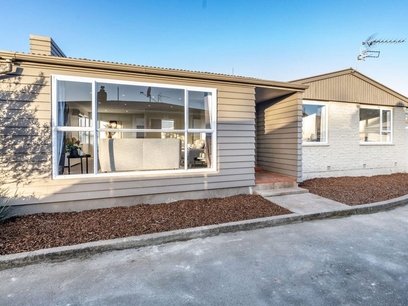 7 Cottonwood Street, Parklands, Christchurch - Carousel 2