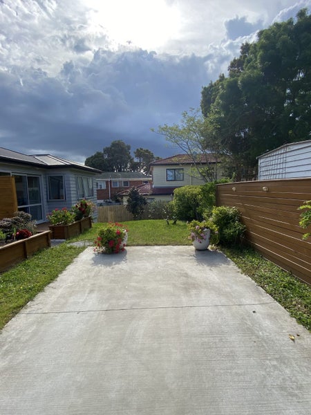 17A Knightsbridge Drive, Forrest Hill, Auckland - Carousel 15