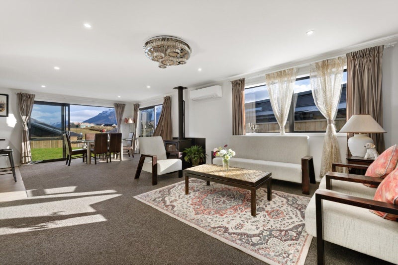7 Coopworth Road, Jacks Point, Queenstown - Carousel 2