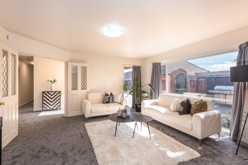 2/116 Yaldhurst Road, Sockburn, Christchurch - Carousel 2