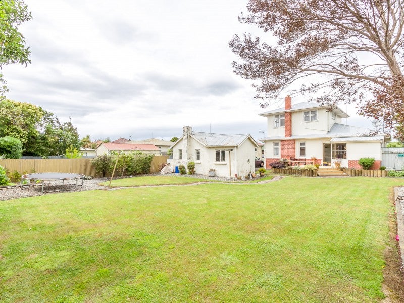 17 Vernon Avenue, Takaro, Palmerston North - Carousel 15