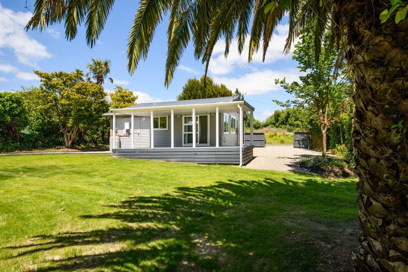 38 Campbell Road, Bunnythorpe, Palmerston North - Carousel 2
