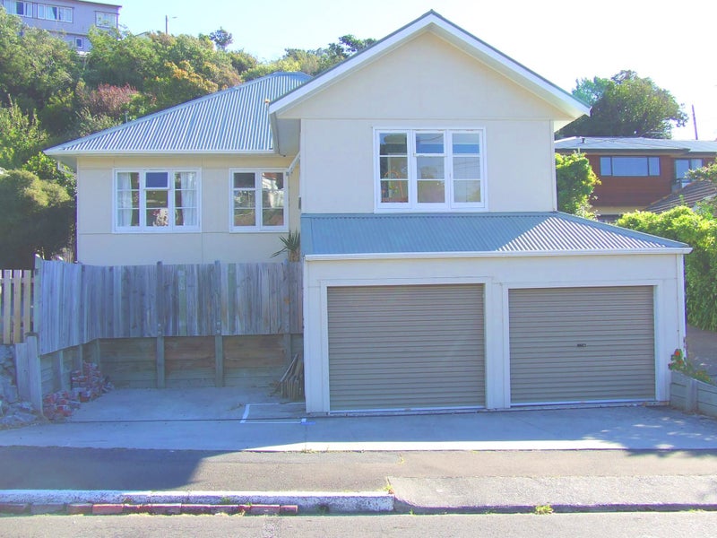 84 Strathmore Avenue, Strathmore Park, Wellington - Carousel 1
