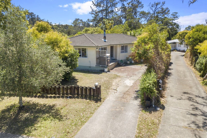 59 Riverpark Crescent, Henderson, Auckland - Carousel 1