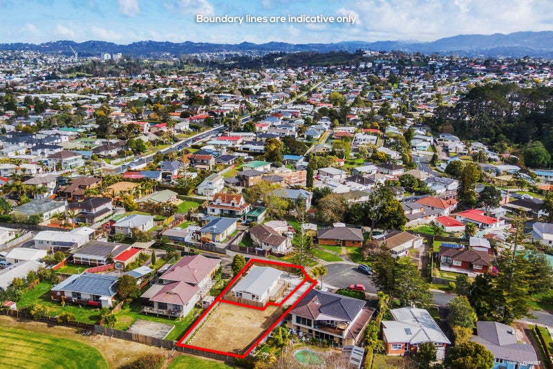 15A Ashbourne Place, Glendene, Auckland - Carousel 13