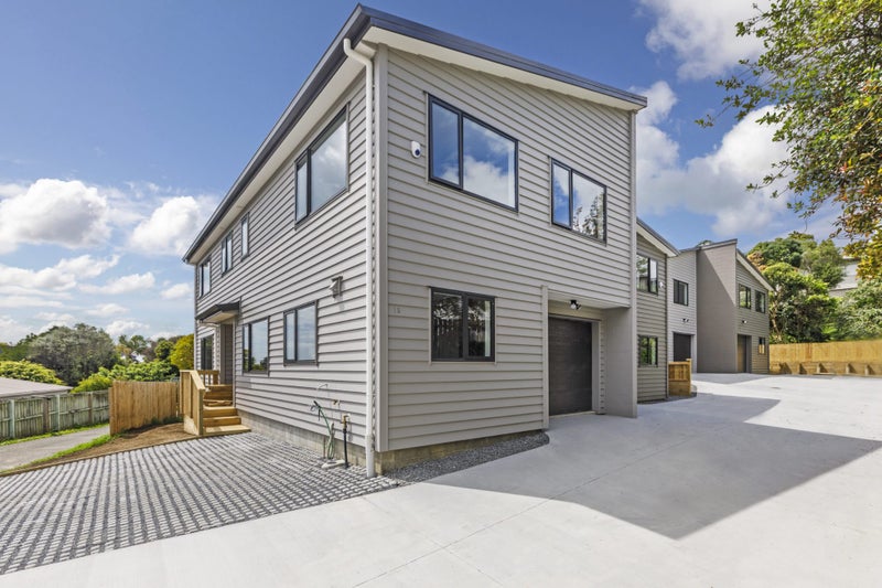 10A Neilon Place, Northcross, Auckland - Carousel 2