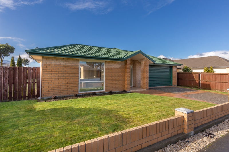 55B Awatea Road, Hornby, Christchurch - Carousel 1