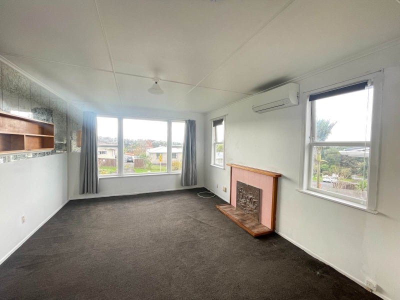 50 Paewai Road, Glen Eden, Auckland - Carousel 2