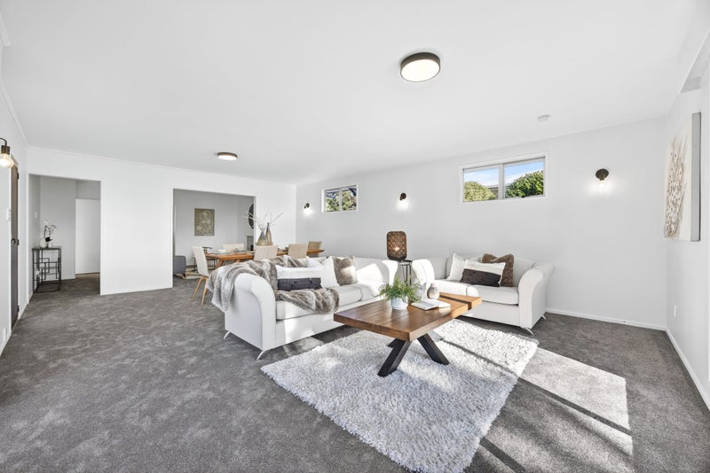 79 Panorama Road, Mount Wellington, Auckland - Carousel 2