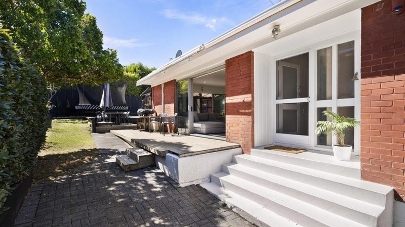 5/10 Bay Road, St Heliers, Auckland - Carousel 1