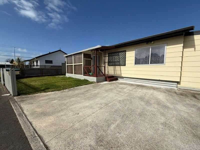 4 Lickfold Lane, Pukete, Hamilton - Carousel 28