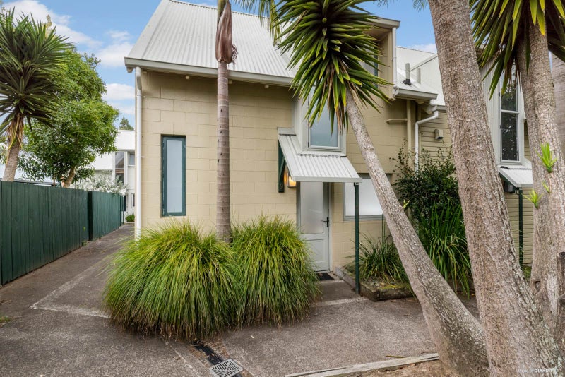 9/1 Water Street, Otahuhu, Auckland - Carousel 2