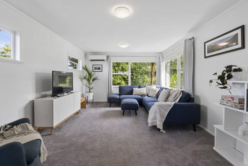 153 Rangatira Road, Beach Haven, Auckland - Carousel 2