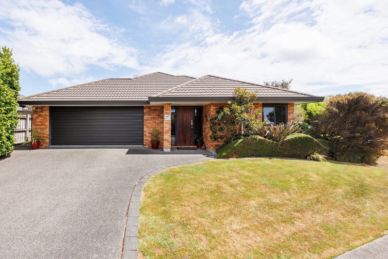 36 Tennyson Avenue, Kelvin Grove, Palmerston North - Carousel 1