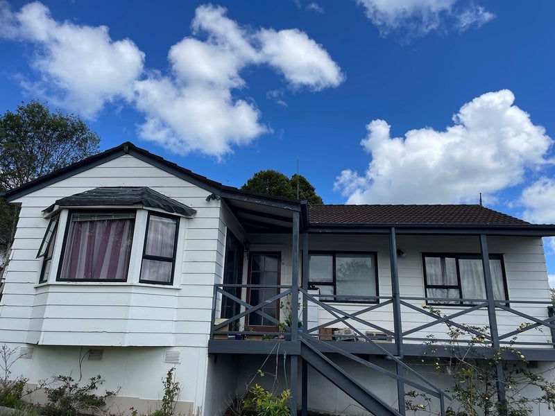 30 Santiago Crescent, Unsworth Heights, Auckland - Carousel 2