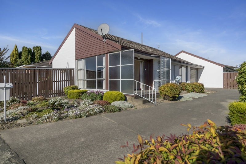 1 Camrose Place, Ilam, Christchurch - Carousel 1