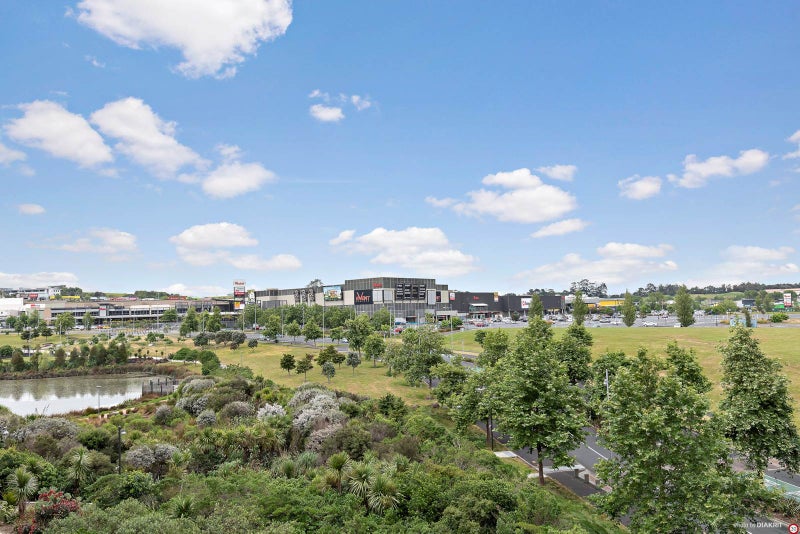 403/25 Don McKinnon Drive, Albany, Auckland - Carousel 1