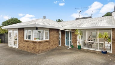 1/3 Ramsgate Street, Ellerslie, Auckland - Carousel 1