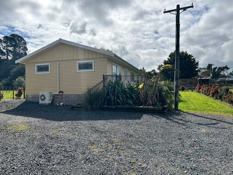 98 Muriwai Road, Waimauku, Waimauku - Carousel 2