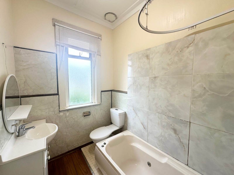 87 St Lukes Road, Sandringham, Auckland - Carousel 14