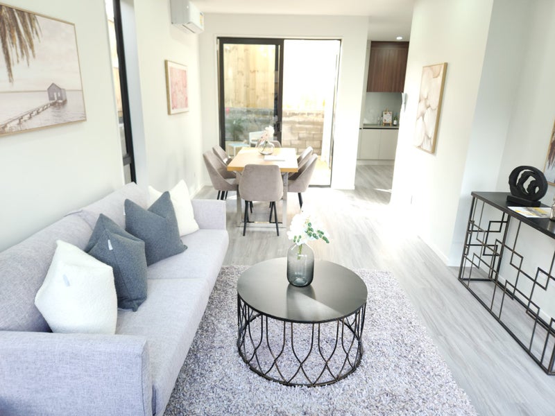 51 Ferndale Road, Mount Wellington, Auckland - Carousel 2