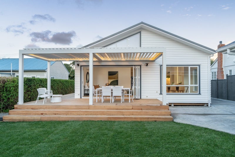 52 Renfrew Avenue, Sandringham, Auckland - Carousel 2