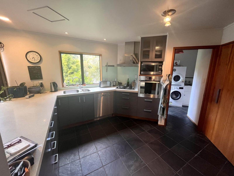 7 Fawcett Road, Laingholm, Auckland - Carousel 2
