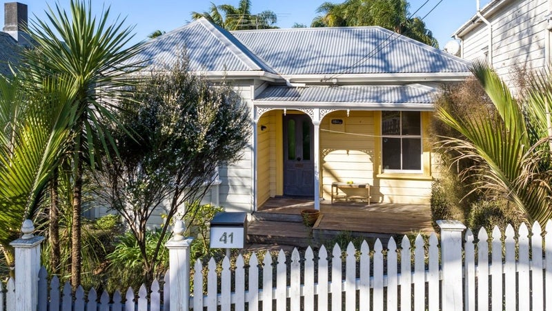 41 Hepburn Street, Freemans Bay, Auckland - Carousel 1