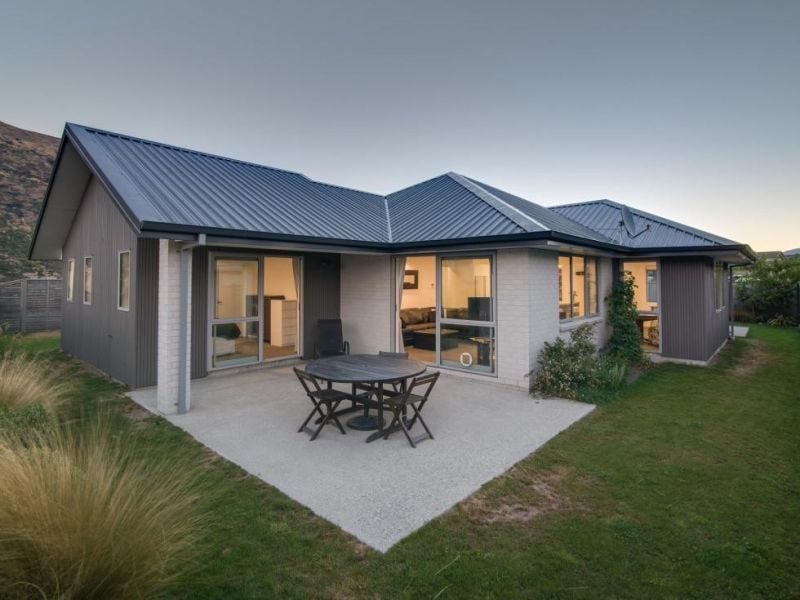 4 Shipton Court, Lower Shotover, Queenstown - Carousel 1